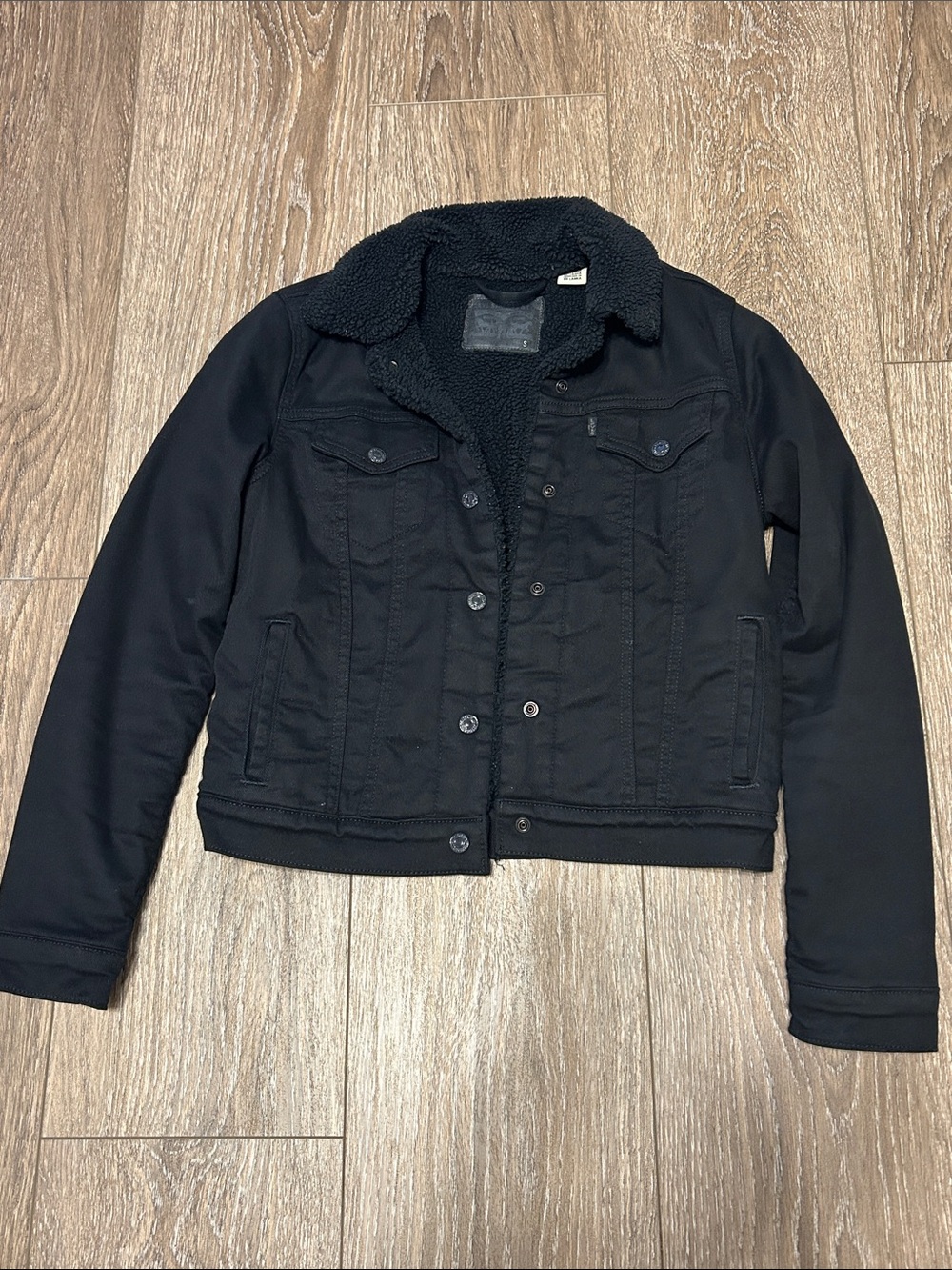 Women’s Levi’s Trucker Jacket